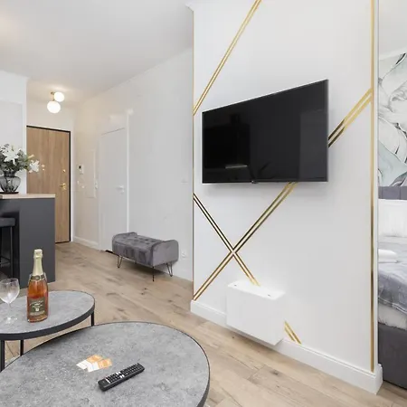 Plac Unii Srodmiescie By Renters Lägenhet