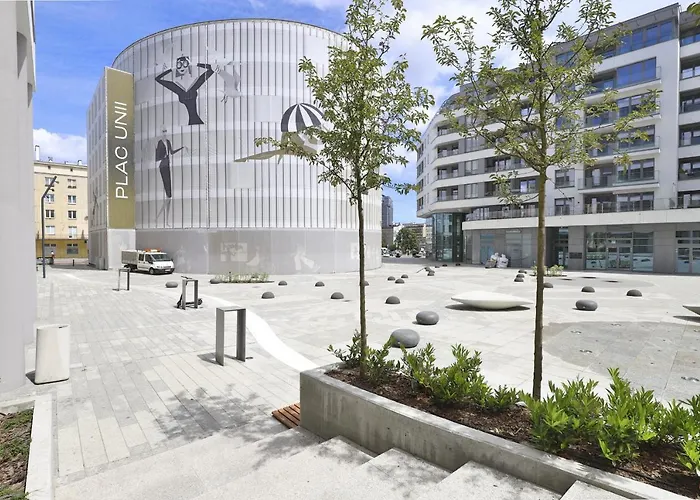 Plac Unii Srodmiescie By Renters * Gdynia