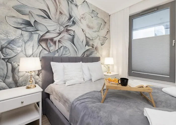 Plac Unii Srodmiescie By Renters *