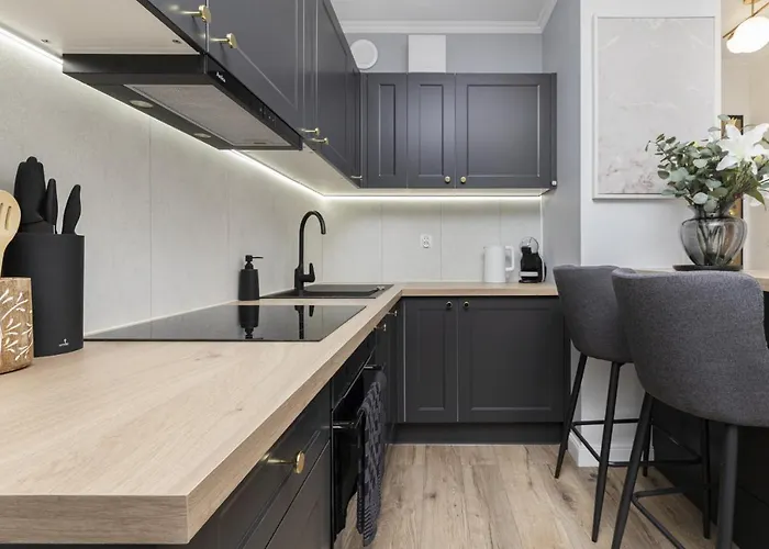 Plac Unii Srodmiescie By Renters